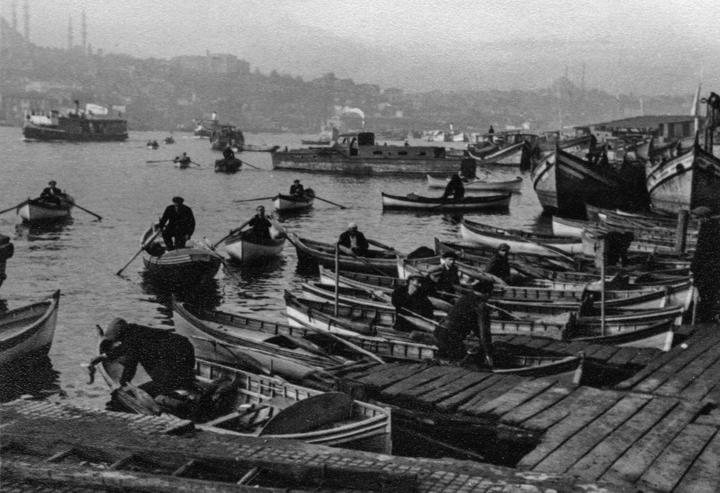 Haliç'te Sandalcılar 1953